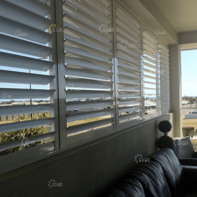 Aluminium Window White Louvered Shutters Exterior (1)