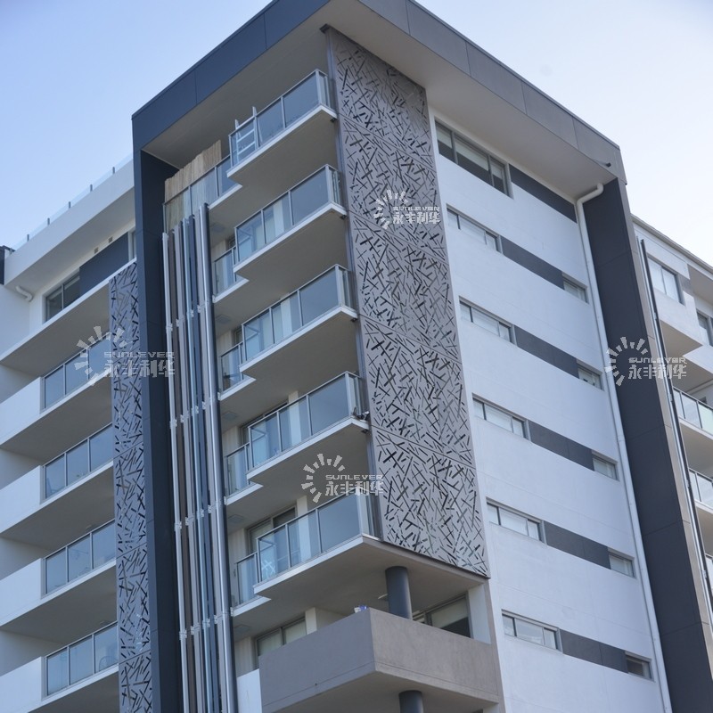 Balcony Privacy Adjustable Sliding Louvre Screens (1)
