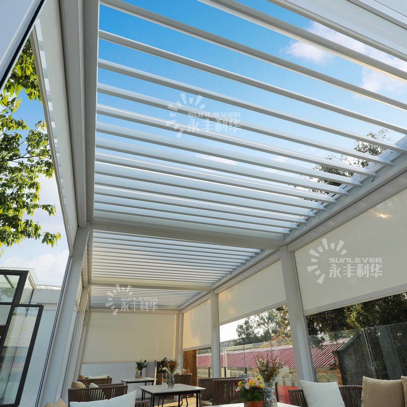 Happy Outdoor Living Garden By Decoris With Pergola (1)