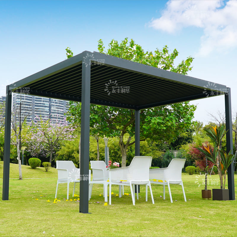 Manual Waterproof And Sunshade Louvre Roof Pergola (1)