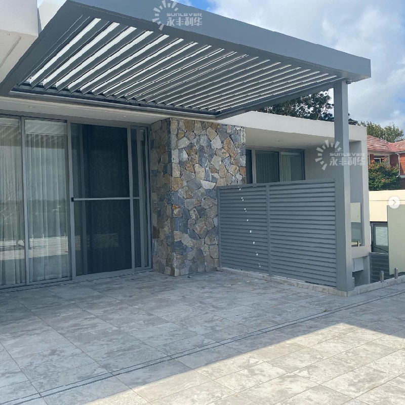 Outdoor Louver Pergola Waterproof And Sun Shade